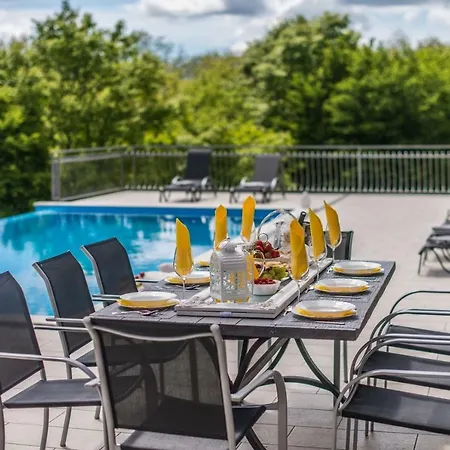 Green Heaven With Private Pool Pazin
