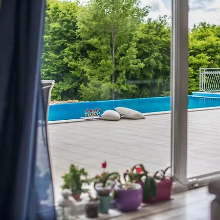 Green Heaven With Private Pool * Pazin