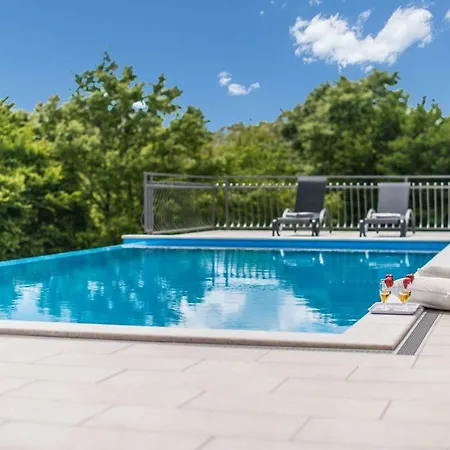 Green Heaven With Private Pool * Pazin